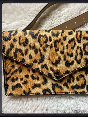 Michael Kors Leopard Print belt bag/fanny pack